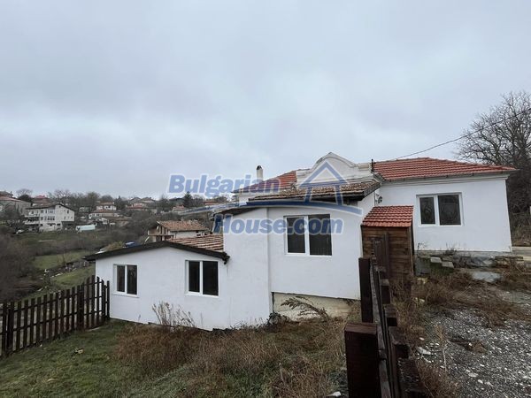 Foto 2 von 12 — Renovated one-story house 14 km from the center of Varna