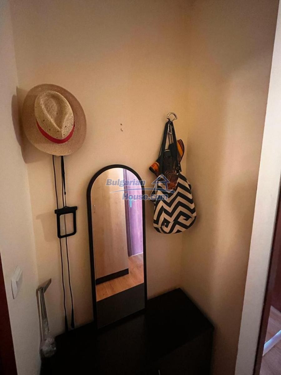 Foto 7 von 12 — Cozy furnished tudio apartment in Chateau Aheloy 1