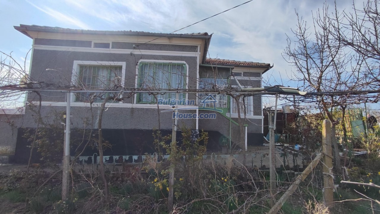 Foto 8 von 12 — Cheap Bulgarian house not far from the sea