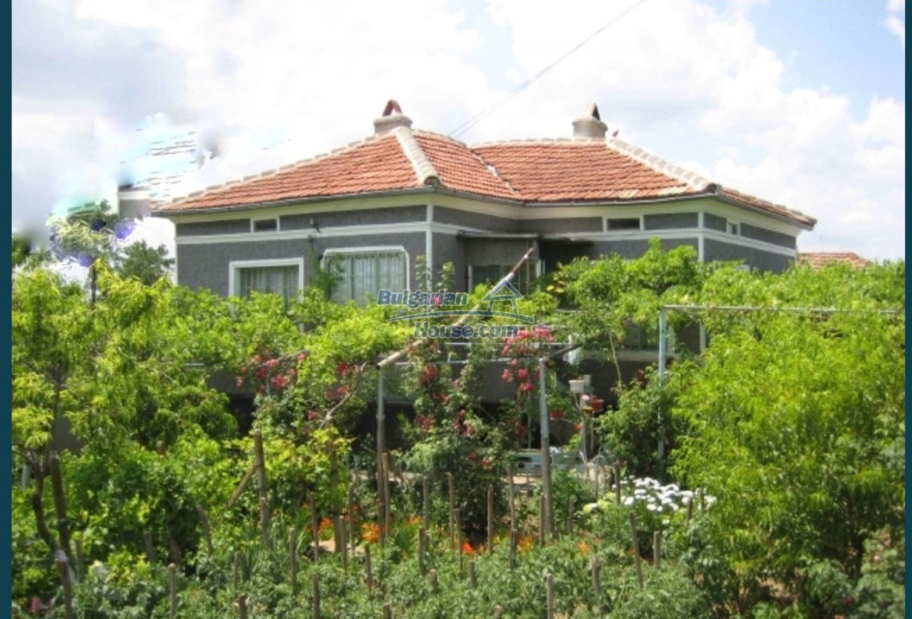 Foto 2 von 12 — Cheap Bulgarian house not far from the sea