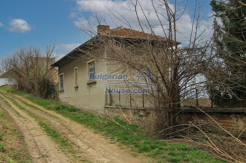 Foto 4 von 12 — CHEAP BULGARIAN house on the Danube river, OSTROV, Vratsa