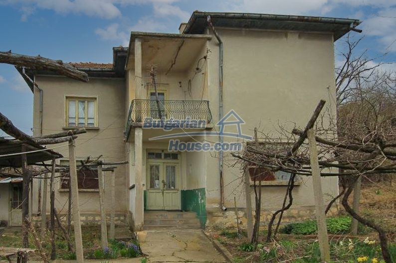 Foto 3 von 12 — CHEAP BULGARIAN house on the Danube river, OSTROV, Vratsa
