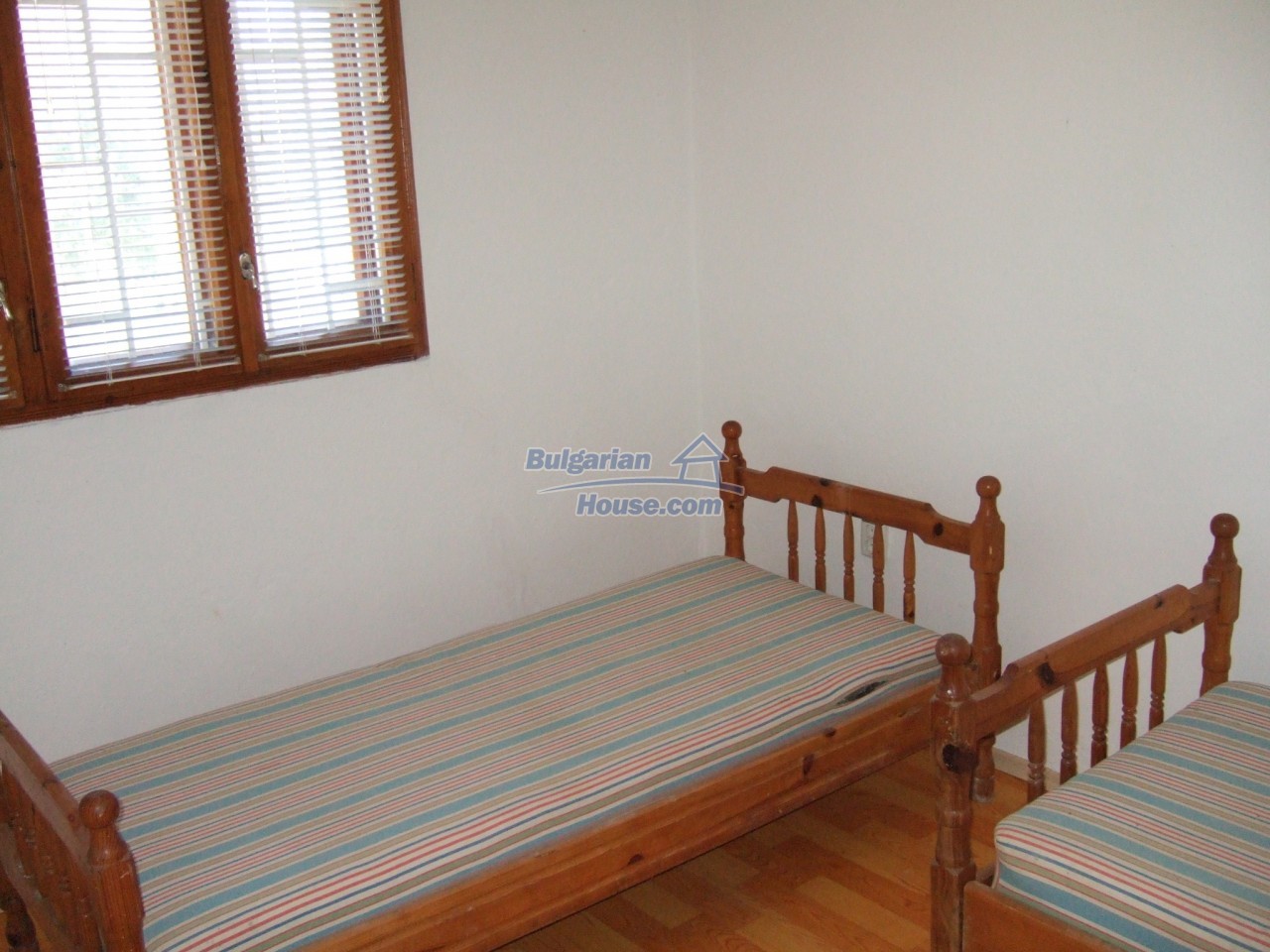 Foto 12 von 12 — Spacious three-storey house with sea view