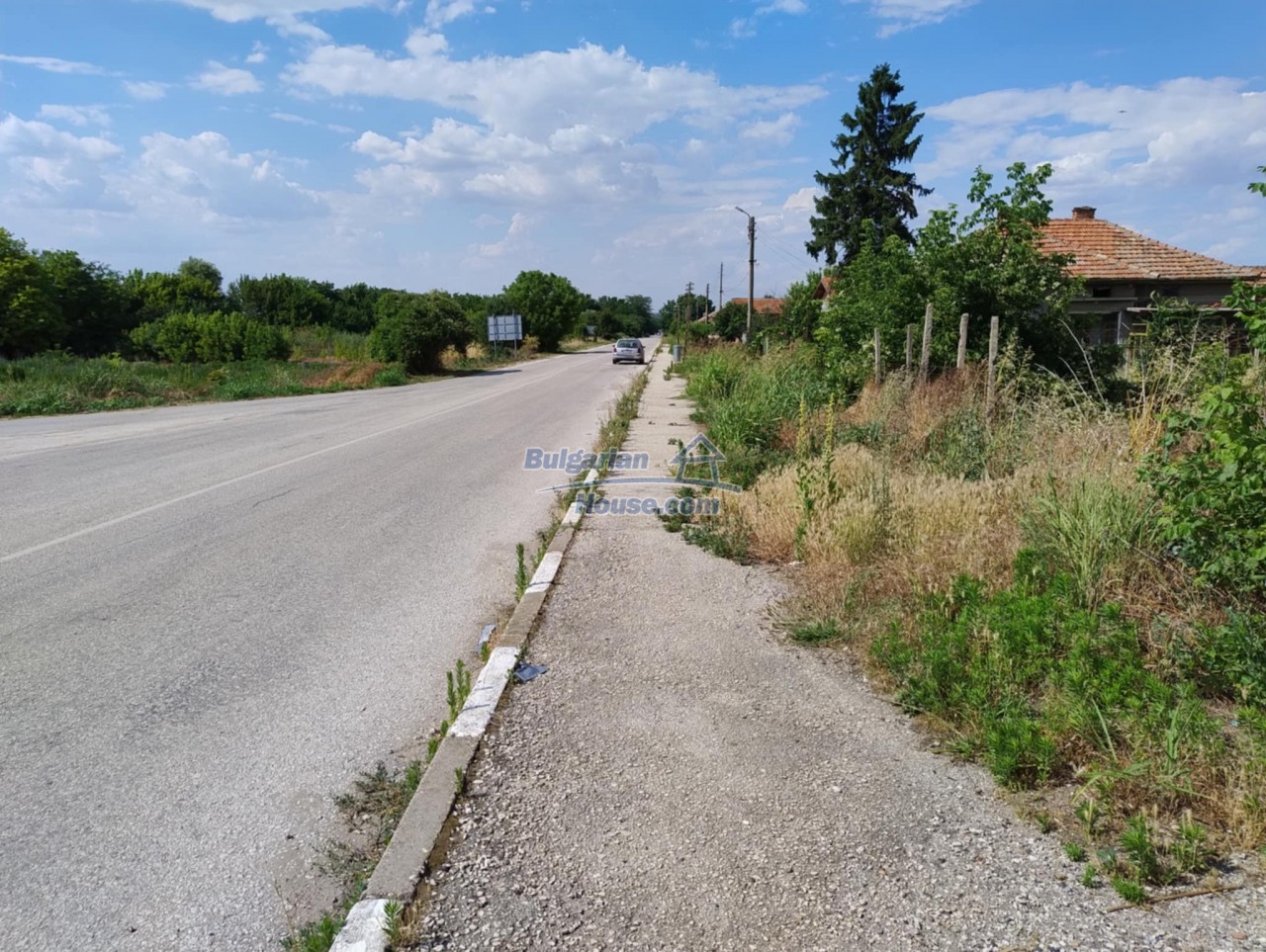 Foto 12 von 12 — Bulgarian village house for sale,5 km from river Danube