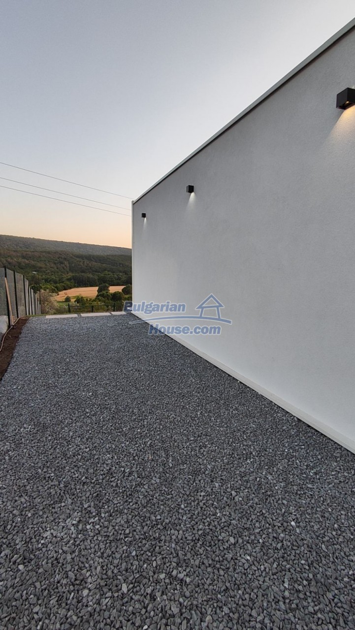 Foto 4 von 12 — Contemporary Residence Near Albena and Varna in Protected Area