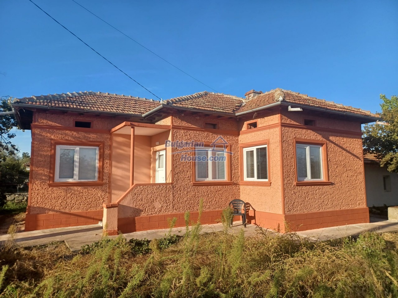 Foto 1 von 12 — WOW... RENOVATED house with big Garden 30km from the sea
