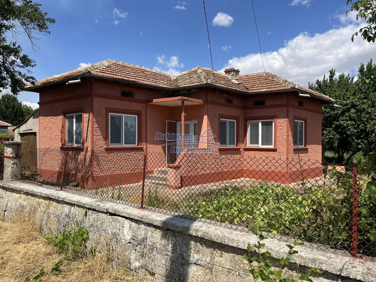 Foto 2 von 12 — WOW... RENOVATED house with big Garden 30km from the sea