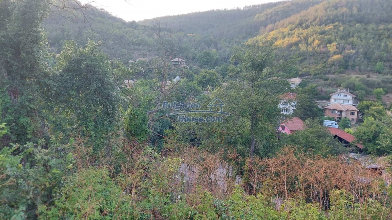 Foto 3 von 12 — Bulgarian House for renovation 14km away from Popovo