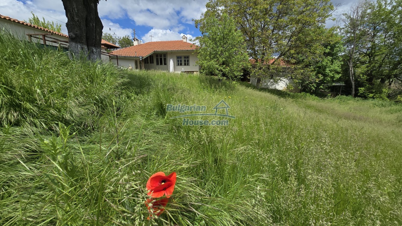 Foto 7 von 12 — Traditional Bulgarian house marvelous views big garden