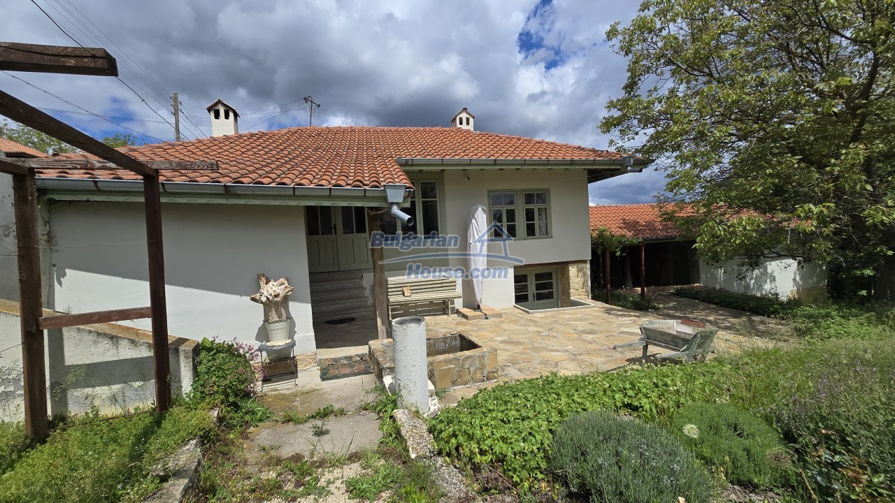 Foto 3 von 12 — Traditional Bulgarian house marvelous views big garden