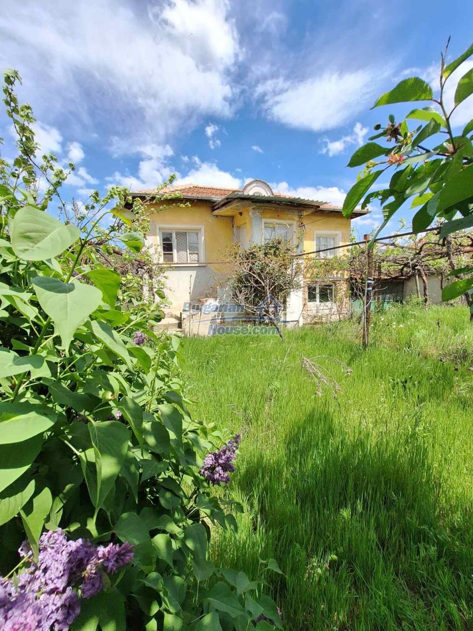 Foto 4 von 10 — House for sale 30 km from Stara Zagora close to two dam lakes