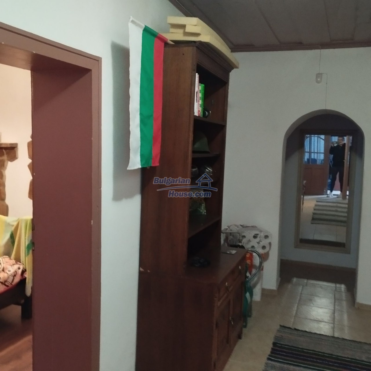 Foto 11 von 12 — Bulgarian property with a swimming pool 34km to Veliko Tarnovo