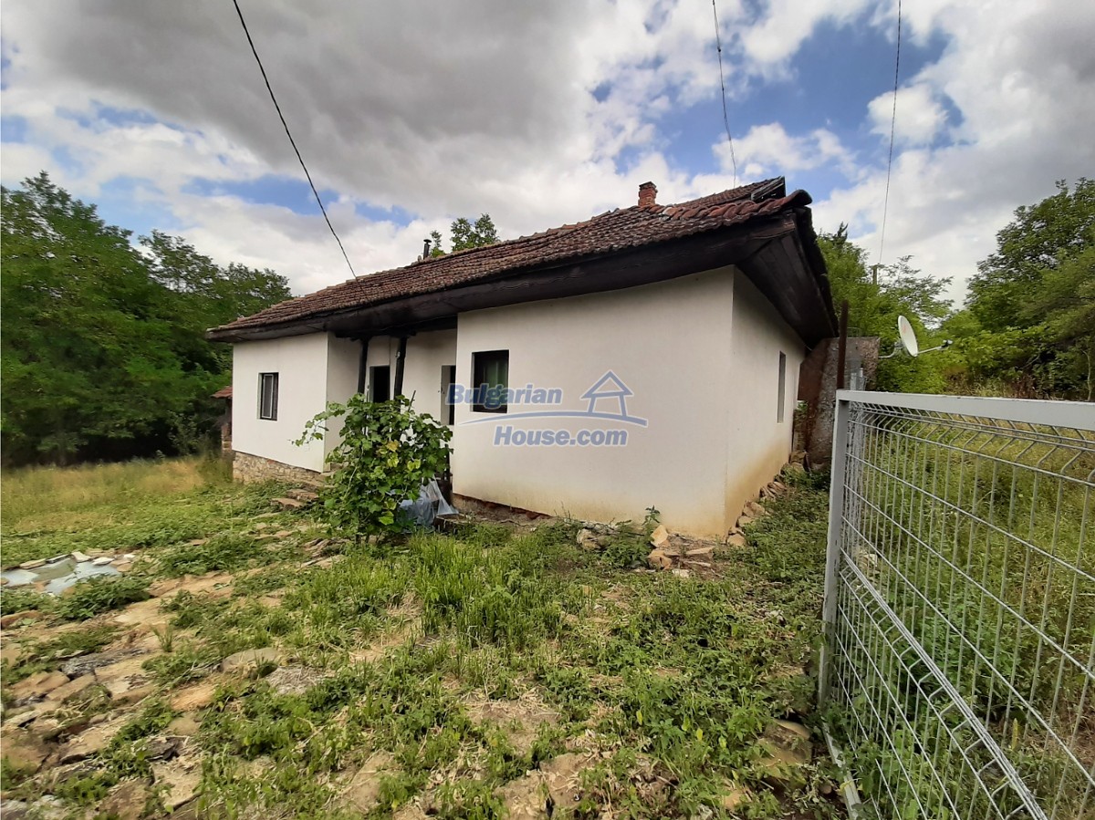 Foto 5 von 12 — Renovated Rural Bulgarian house for sale 10 km from Mezdra