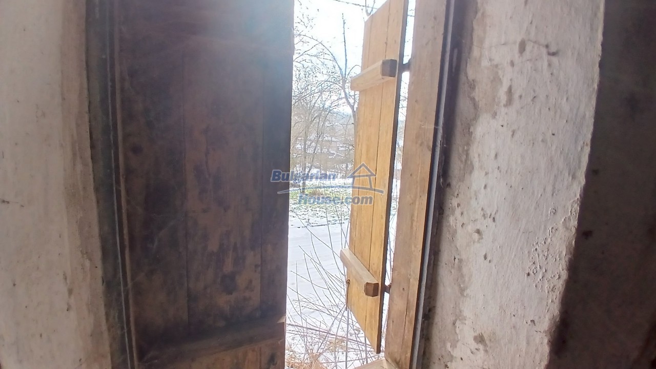 Foto 12 von 12 — CHEAP cheap Bulgarian property for sale 14km from Danube