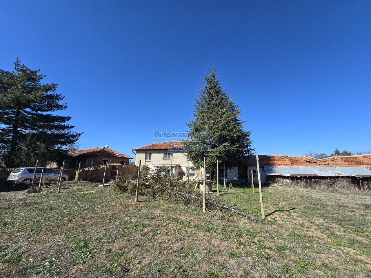 Foto 2 von 12 — Good investment home for sale between Plovdiv and Stara Zagora