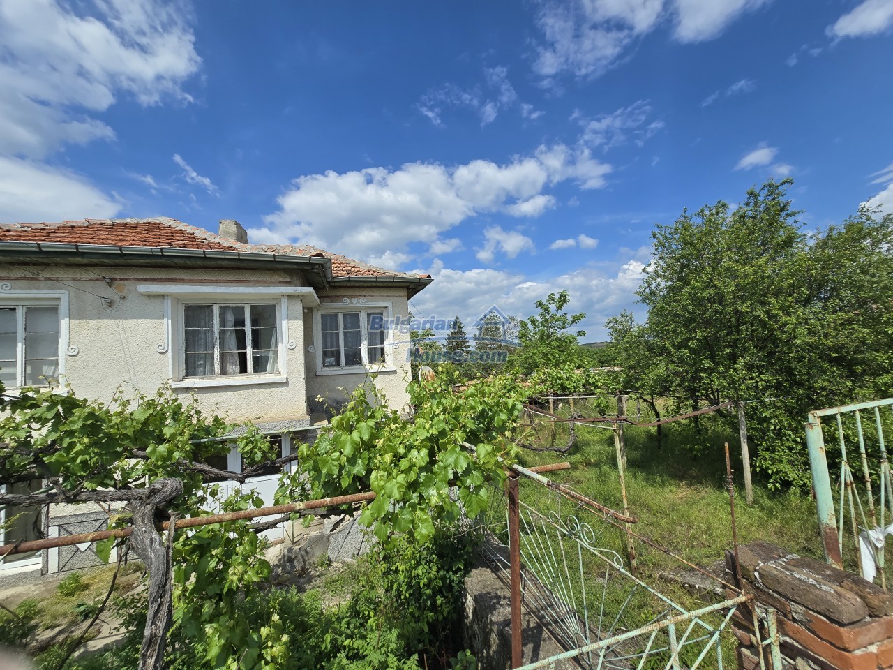 Foto 5 von 12 — House in good habitable condition only 30km from Stara Zagora
