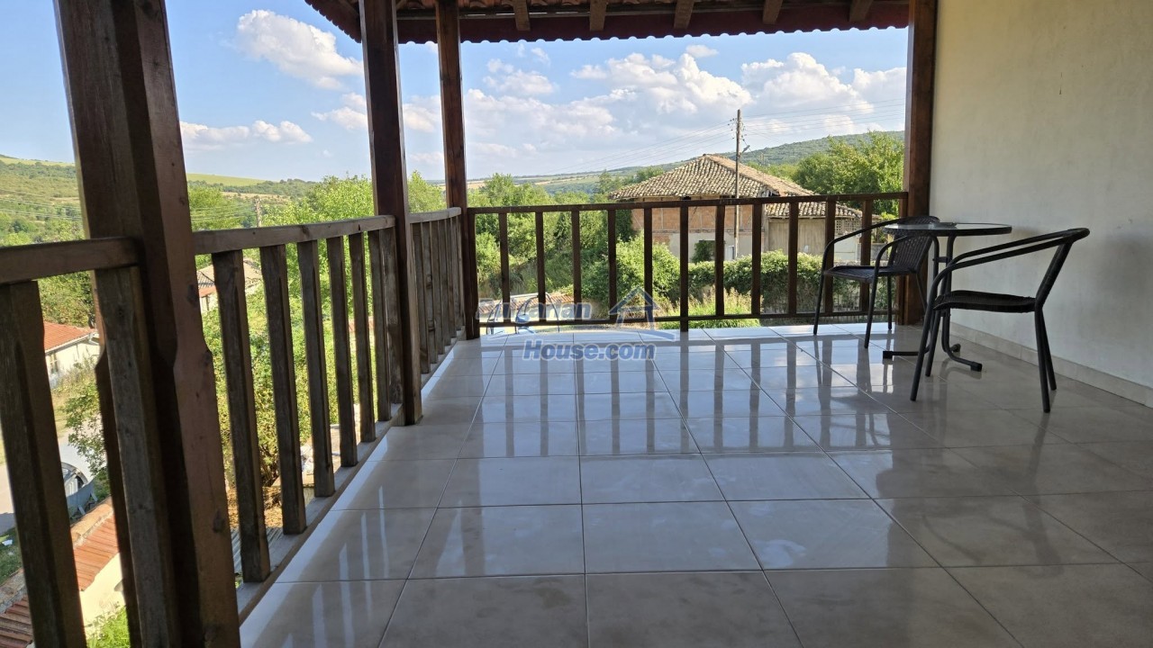 Foto 9 von 12 — Bulgarian House with swimming pool and 4 bedrooms