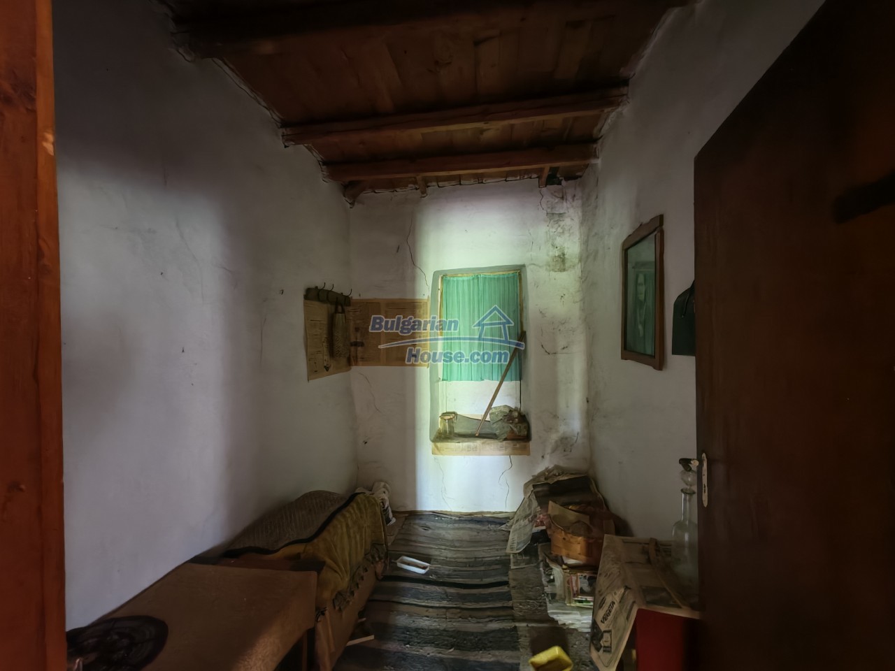 Foto 10 von 12 — Traditional Bulgarian house for sale in Tatari, Pleven region