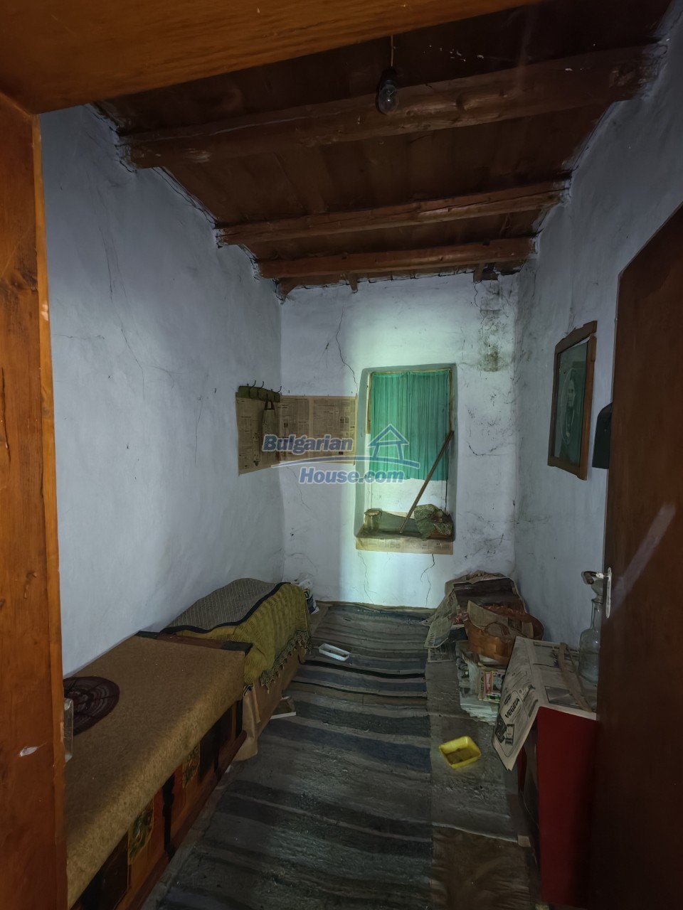 Foto 11 von 12 — Traditional Bulgarian house for sale in Tatari, Pleven region