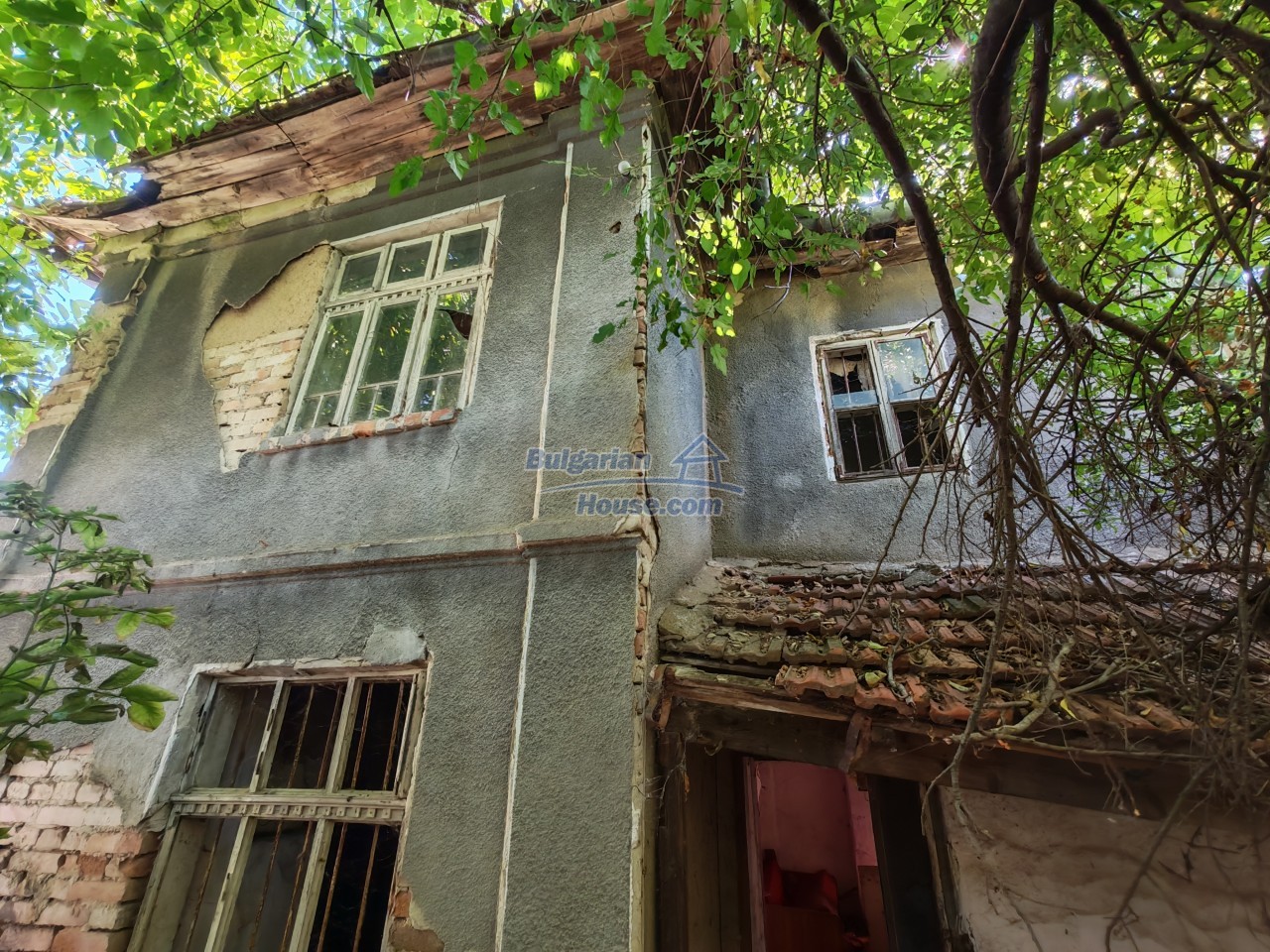 Foto 9 von 12 — Rural Bulgarian house project for renovation close to Danube