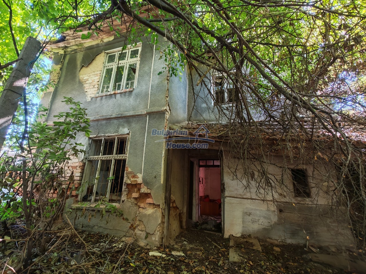 Foto 8 von 12 — Rural Bulgarian house project for renovation close to Danube