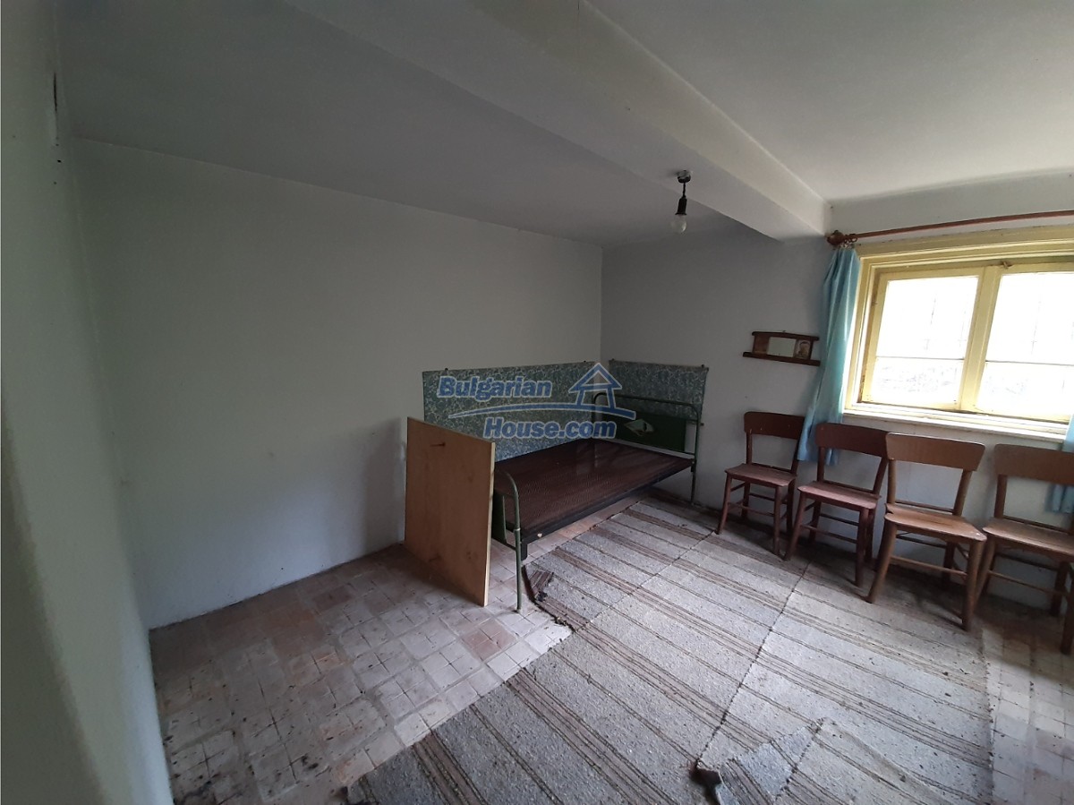 Foto 10 von 12 — Rural Property-Excellent Potential in a Peaceful Village Vratca