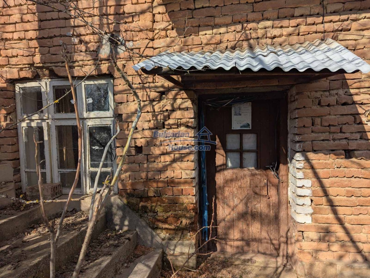 Foto 6 von 12 — Cheap Rural Bulgarian House for renovation 20km from Danube