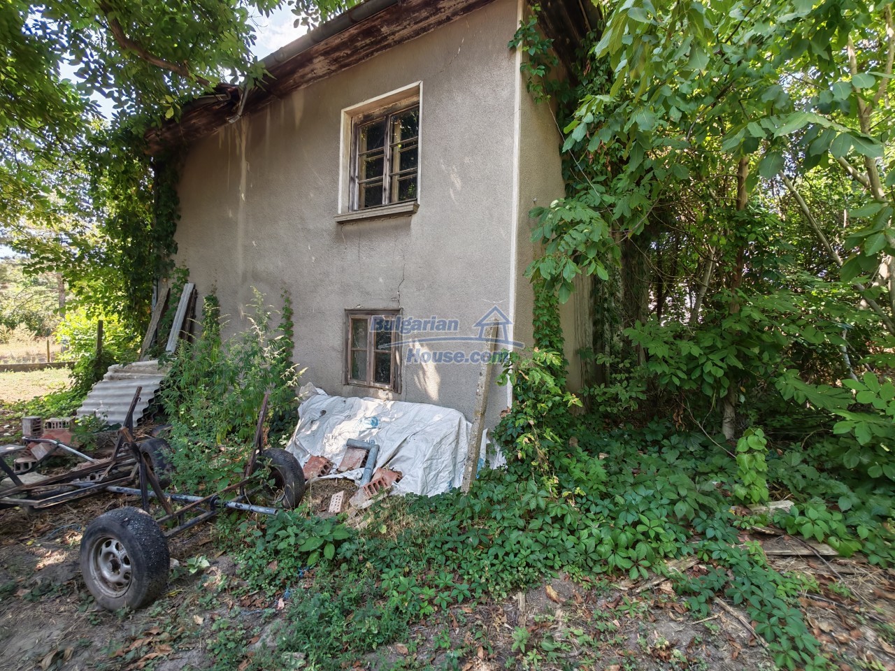 Foto 2 von 12 — Rural BUlgarian house for renovation - make your dream home