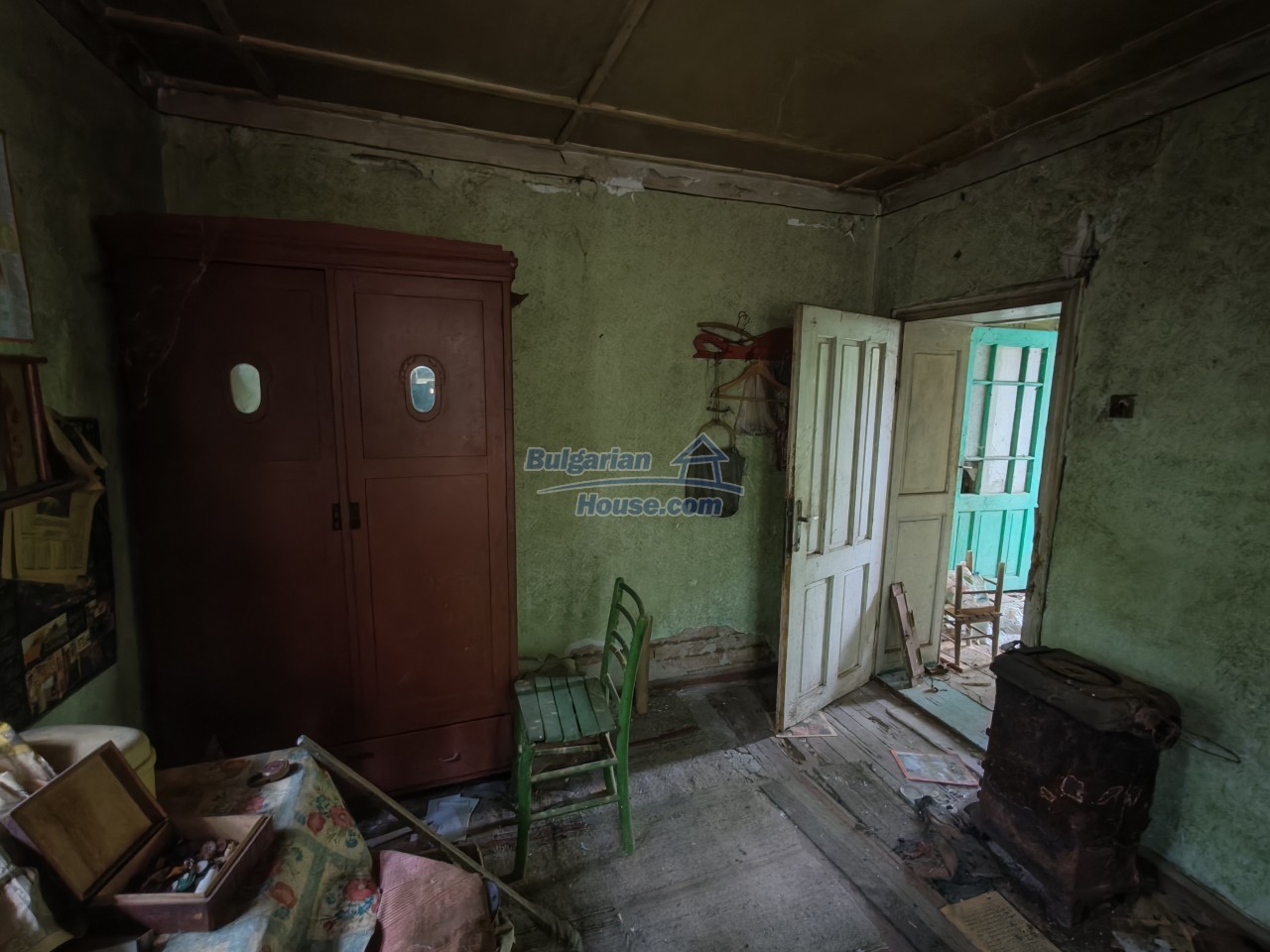 Foto 11 von 12 — Solid Bulgarian property 5km from Osam river Pleven region