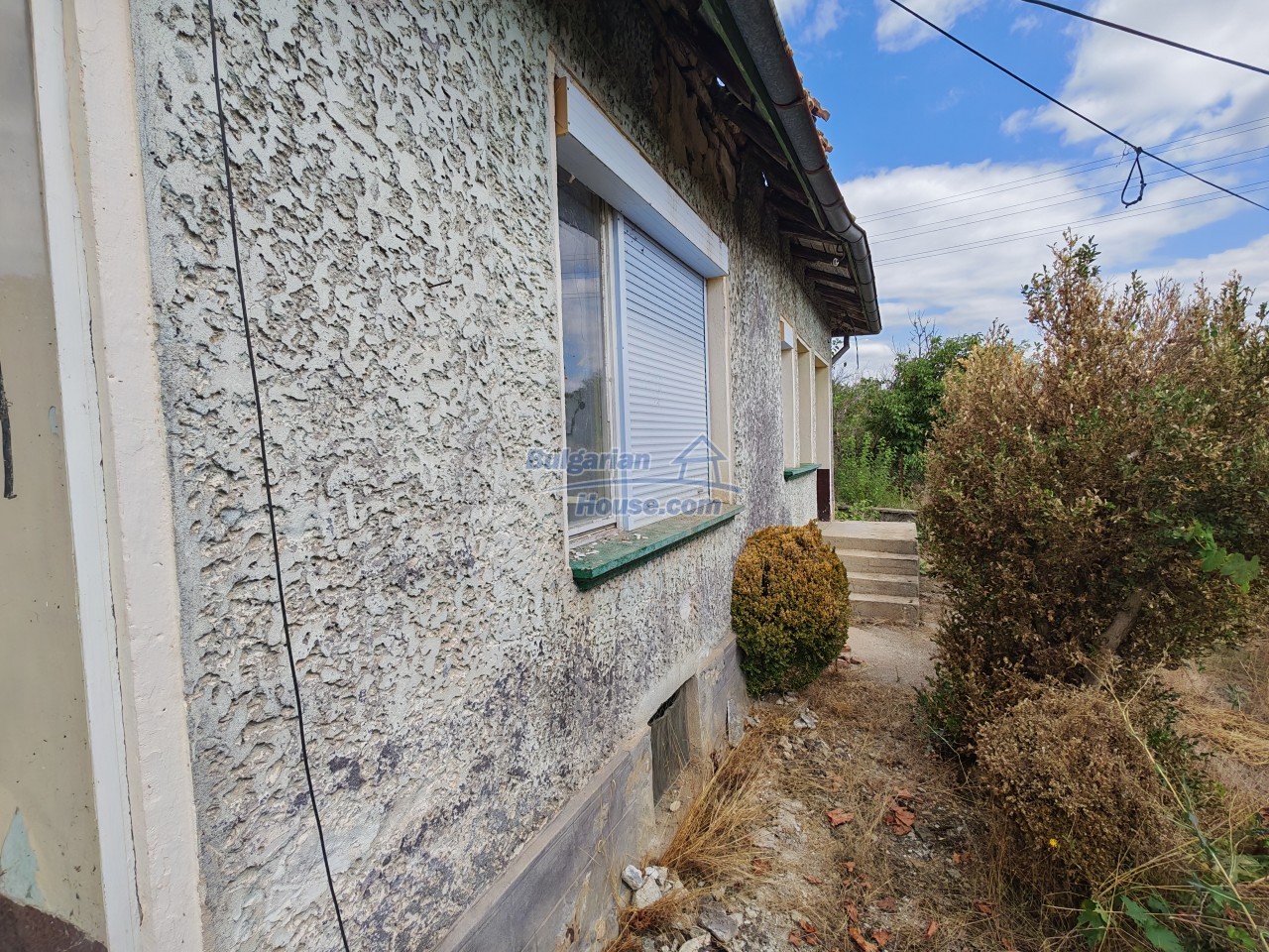 Foto 10 von 12 — Cheap House for renovation with 3000sq.m land and nice views