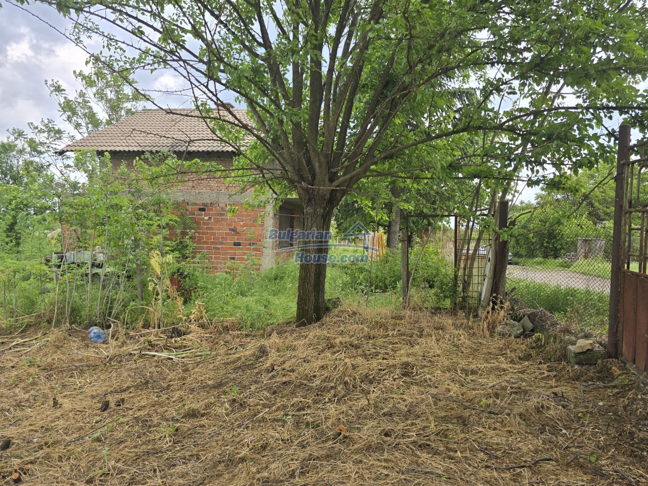 Foto 7 von 12 — Cheap Bulgarian House with nice views 35km from Stara Zagora