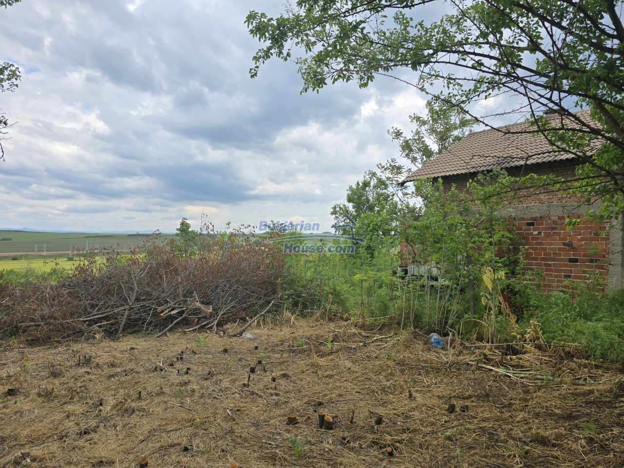 Foto 6 von 12 — Cheap Bulgarian House with nice views 35km from Stara Zagora