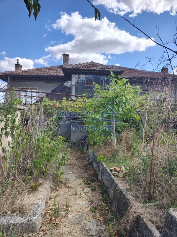 Foto 6 von 12 — Two storey house for sale in Melnitsa 17km from Elhovo Yambol