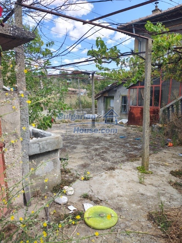 Foto 7 von 12 — Two storey house for sale in Melnitsa 17km from Elhovo Yambol