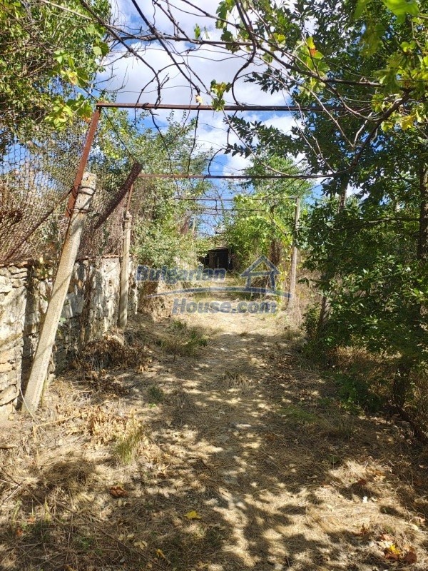 Foto 2 von 12 — Two storey house for sale in Melnitsa 17km from Elhovo Yambol