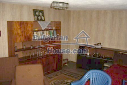 Foto 2 von 6 — DISCOUNTED Rural brick bulgarian house for sale