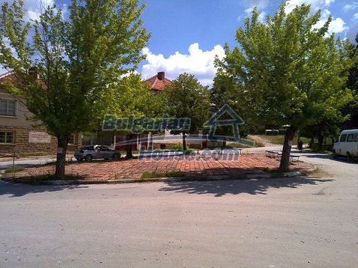 Foto 4 von 12 — Four bedroom Bulgarian house for sale in Vratsa region
