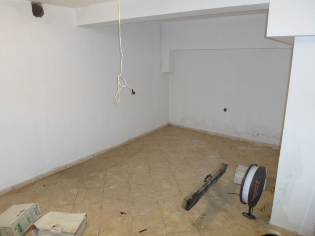 Foto 3 von 17 — ОФИС в гр. БУРГАС, ул. „УИЛЯМ ГЛАДСТОН“ № 83, ет. ‑1
