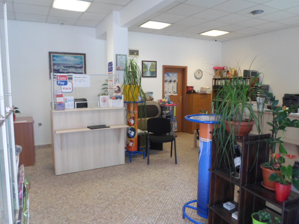 Foto 12 von 17 — ОФИС в гр. БУРГАС, ул. „УИЛЯМ ГЛАДСТОН“ № 83, ет. ‑1
