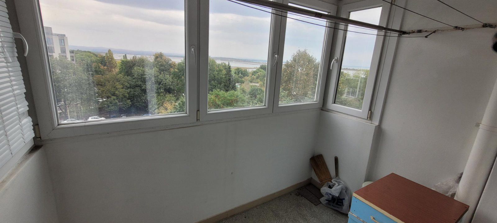 Foto 11 von 17 — АПАРТАМЕНТ в гр. БУРГАС, ж.к. „ЗОРНИЦА“ бл. 42, ет. 6, ап. 31