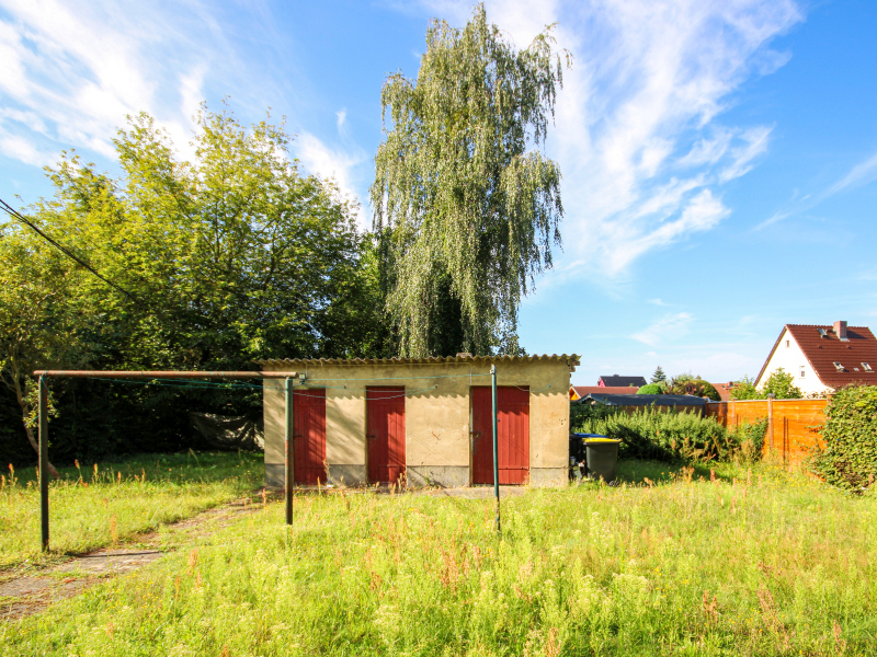 Foto 6 von 24 — Sonniges Grundstück mit kleinem sanierungsbedürftigem EFH