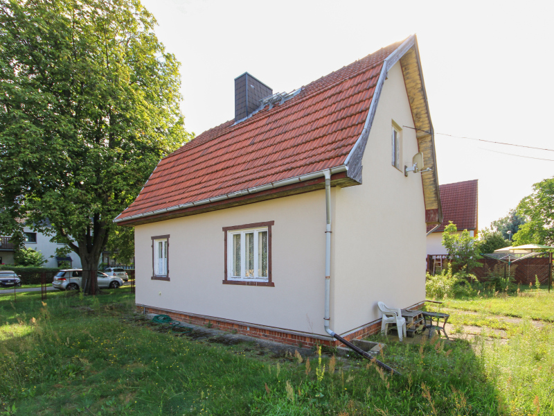 Foto 4 von 24 — Sonniges Grundstück mit kleinem sanierungsbedürftigem EFH