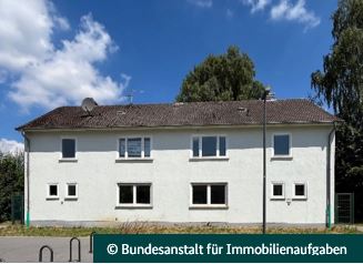 Foto 2 von 30 — Schöne Doppelhaushälften mit Garten in zentrumsnaher Lage