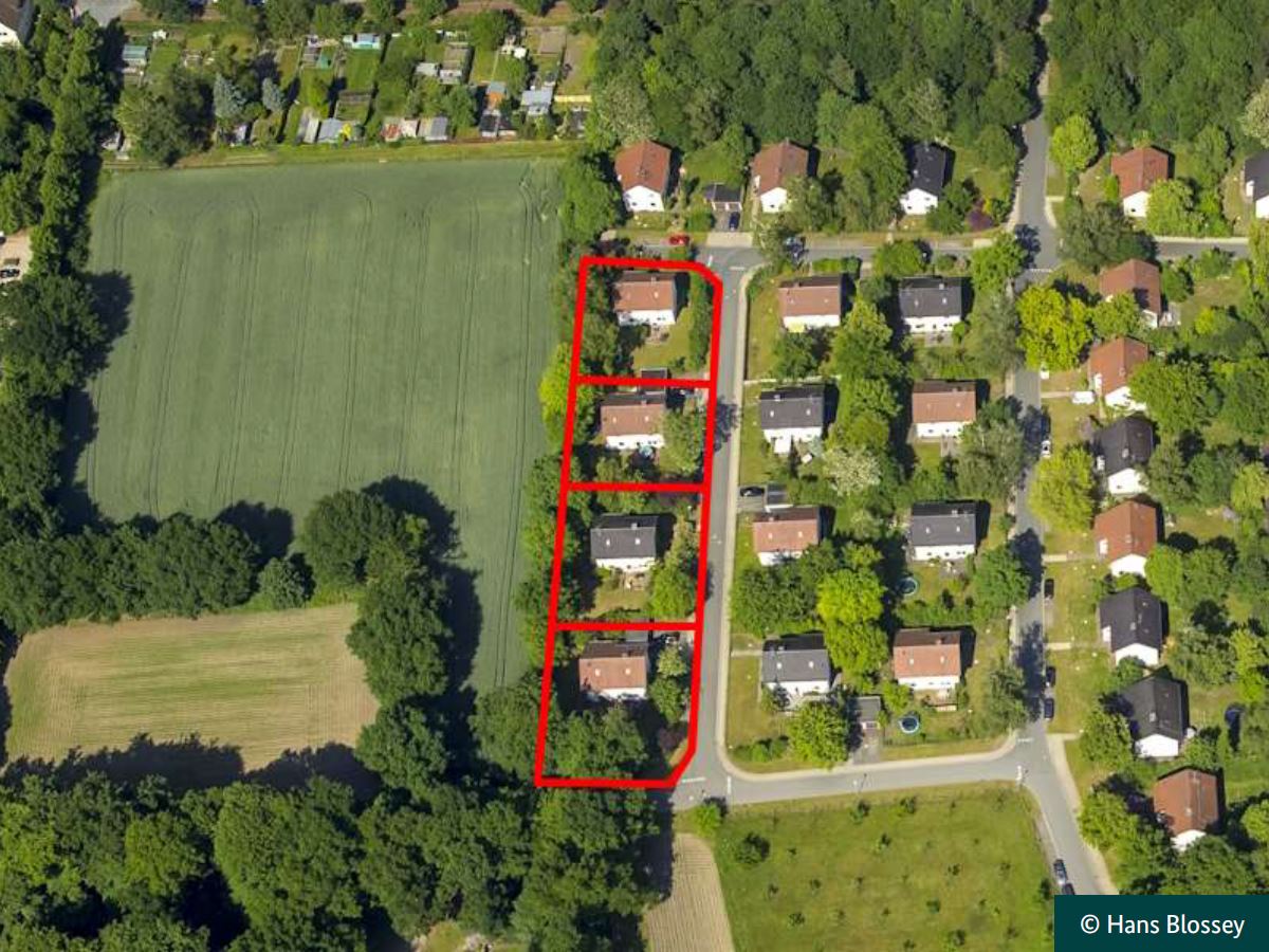 Foto 1 – Denkmalgeschützte Einfamilienhäuser in unmittelbarer Nähe zum Stadtpark von Gütersloh