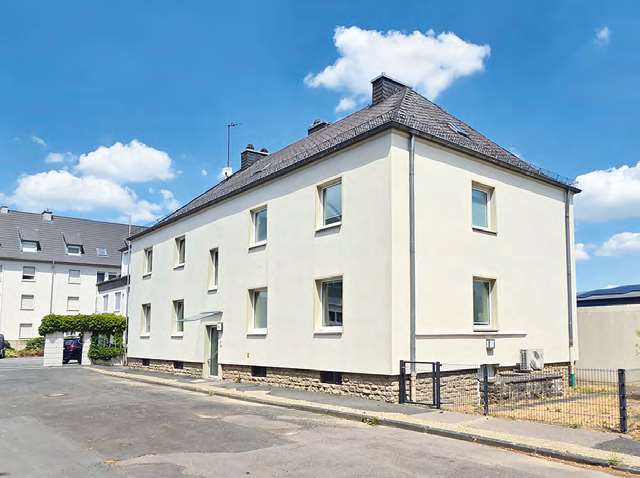 Foto 18 von 27 — AUKTION - Freistehendes ehem. Dienstgebäude in Bitburg