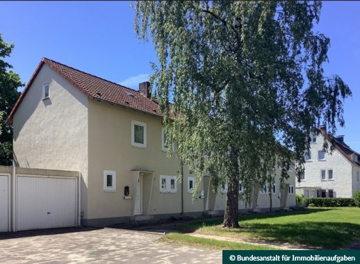 Foto 1 von 59 — 8 kleine Reihenhaushälften mit Süd-Gärten