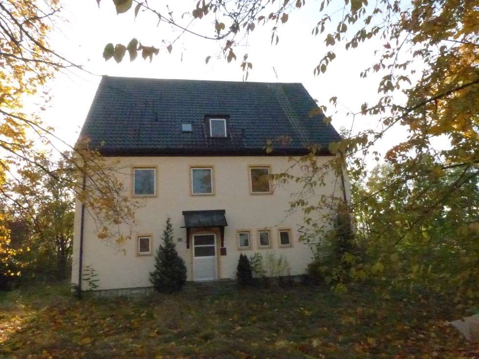Foto 5 von 9 — Grundstück mit Gebäudealtbestand in Illesheim