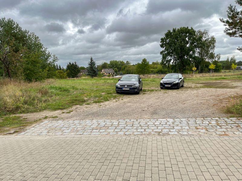 Foto 19 von 27 — Zwei Wohnbauflächen (Rohbauland) in guter Lage - für Bauträger geeignet -