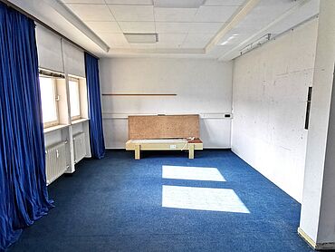 Foto 3 von 4 — Ladengeschäft TE-Nr. II, gelegen im Erdgeschoss