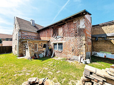 Foto 3 von 3 — Einfamilienhaus mit Anbau - leerstehend